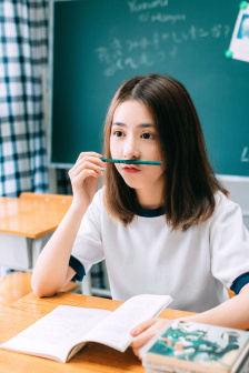 父母儿女媳妇一起来的寓意